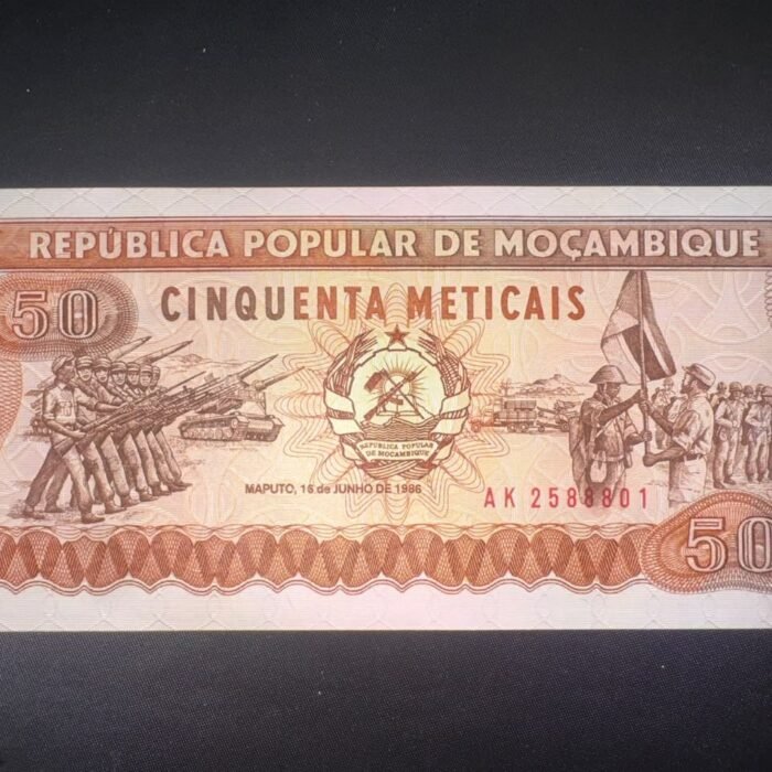 MOZAMBIQUE 50 1986 BUNDLE  100 PCS UNC